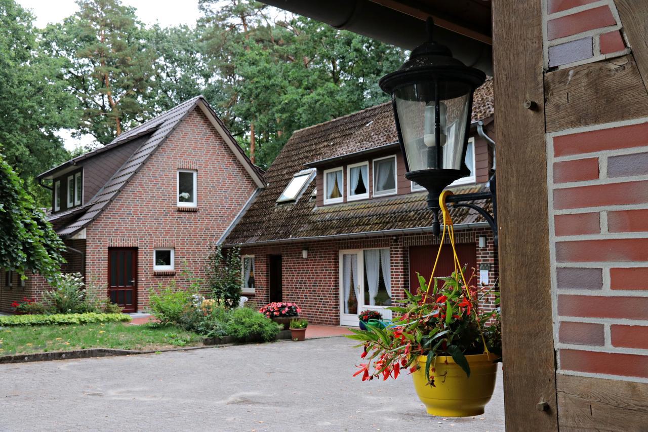 Ferienwohnungen / Ferienhaus Wahlers Bispingen Exterior photo