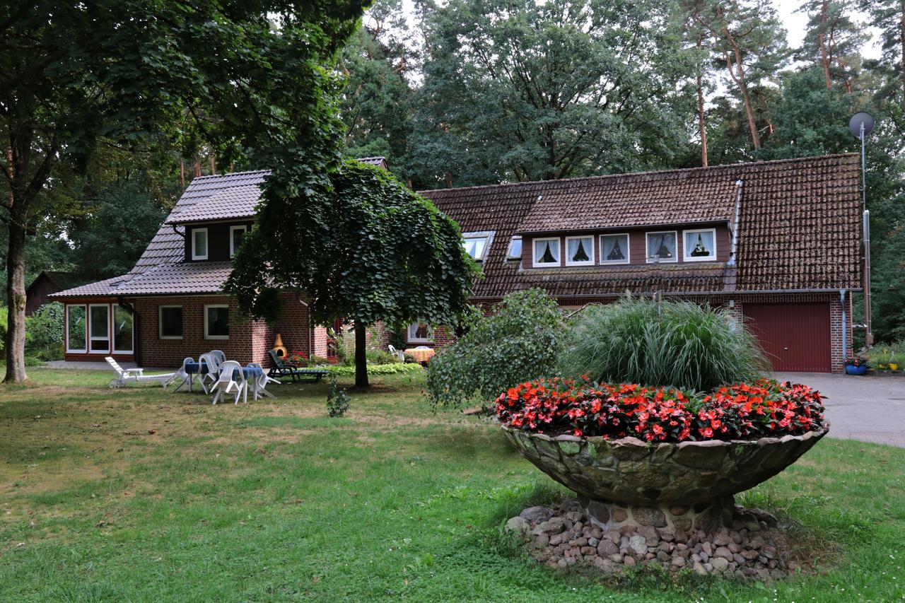 Ferienwohnungen / Ferienhaus Wahlers Bispingen Exterior photo